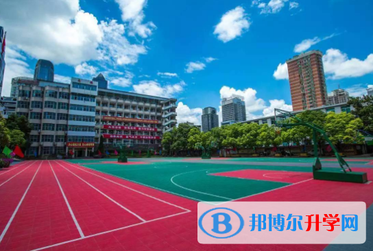 思南縣第八中學2021年報名條件、招生要求、招生對象