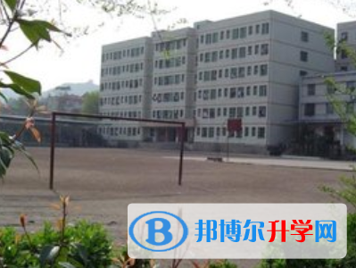 重慶市萬州區(qū)魚泉中學(xué)2021年招生簡章