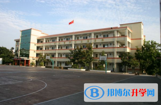 重慶江津實驗中學校網站網址 