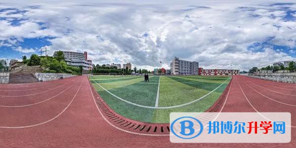咨詢學校：廣東應用技工學校 姓名：熊為國 學歷：初中 專業：美發 戶口：江西 聯系方式：15813302181 到校時間：15:00左右 咨詢老師：許燕老師 具體情況：學生爸爸上次已經來過學校了，上次看了之后覺得學校的宿舍條件不是很好。家長不曉得報名要繳費的事情，說上次接待老師沒有提過。這邊再跟家長做了工作，這次過來主要就是給孩子報名的。