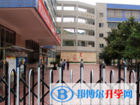 貴陽市三十三中學2025年招生辦聯系電話