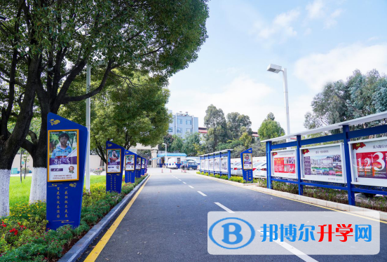 云南衡水實驗中學2021年報名條件、招生要求、招生對象
