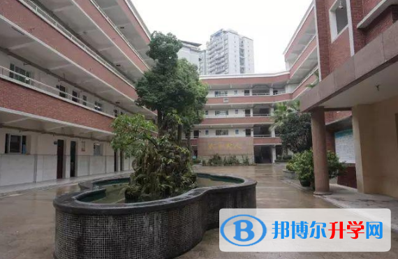 重慶松樹橋中學校2021年宿舍條件