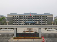 遵義市第十二中學(xué)2025年排名