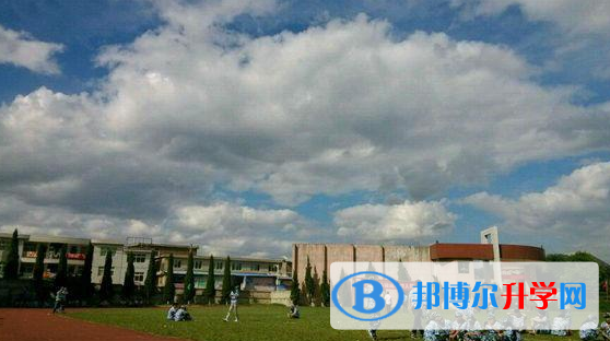 貴州省貞豐中學(xué)2021年招生簡章
