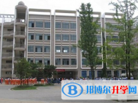 貴陽市白云區第八中學2025年學費、收費多少
