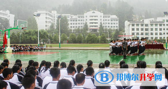 貴州鎮(zhèn)遠(yuǎn)中學(xué)2021年報名條件、招生要求、招生對象 