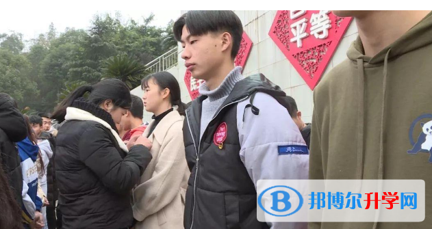 高縣來復(fù)中學(xué)2021年報名條件、招生要求、招生對象 