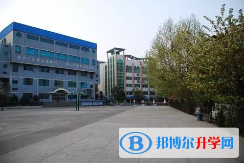 貴陽市第八中學2022年報名條件、招生要求、招生對象