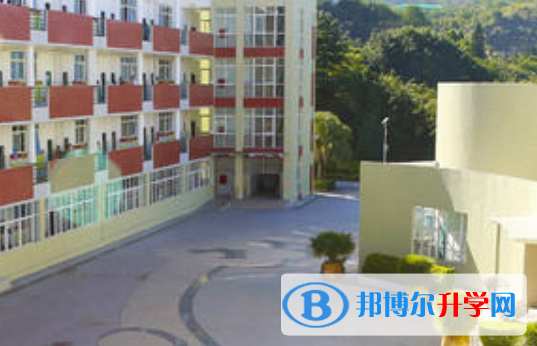 攀枝花市第三高級(jí)中學(xué)校2021年學(xué)費(fèi)、收費(fèi)多少