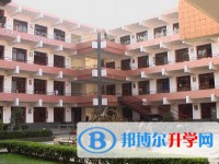 貴州龍里中學(xué)2025年報(bào)名條件、招生要求、招生對(duì)象