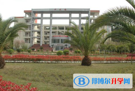 四川省資陽中學2021年報名條件、招生要求、招生對象