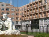 成都市第四十四中學2025年招生辦聯系電話