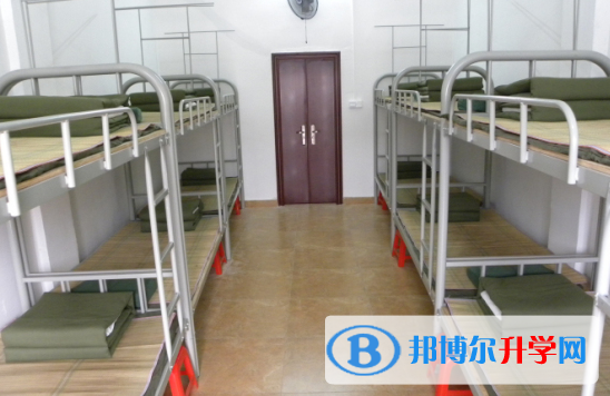 仁壽縣龍馬中學(xué)2022年宿舍條件