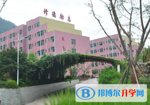 巴中龍泉外國(guó)語(yǔ)學(xué)校2021年報(bào)名條件、招生要求、招生對(duì)象