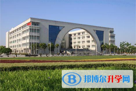 四川省廣安第一中學2021年學費、收費多少