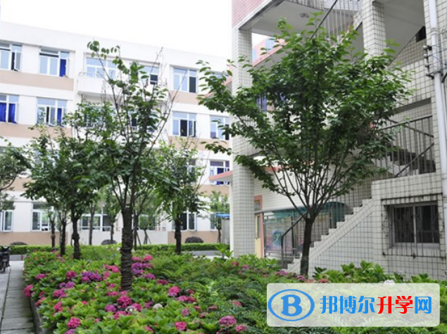 崇州市蜀城中學2022年網站網址