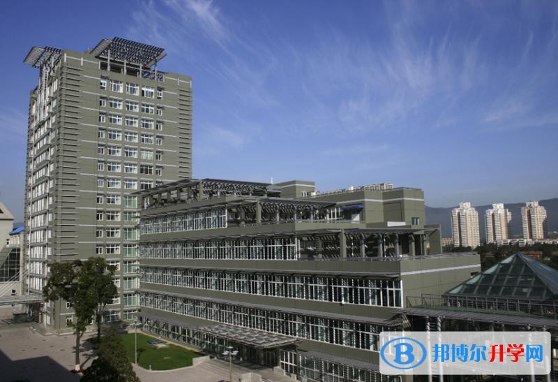 四川省廣安第一中學怎么樣、好不好
