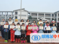 都江堰市育才學校2025年招生代碼