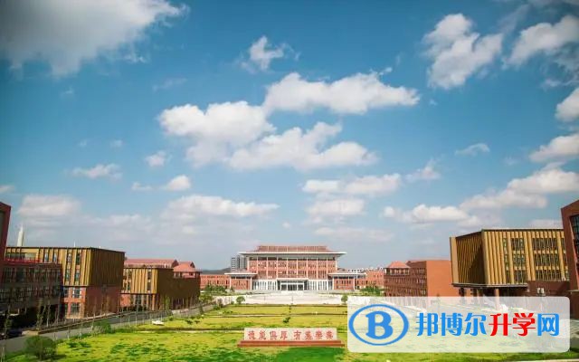 四川中江城北中學2021年報名條件、招生要求、招生對象