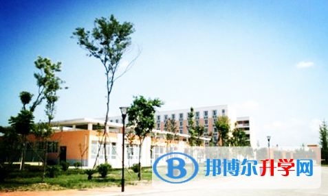 四川省眉山中學2022年學費、收費多少