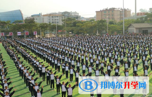 景谷縣第一中學2021年報名條件、招生要求、招生對象