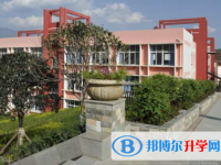 四川省漢源縣第二中學怎么樣、好不好