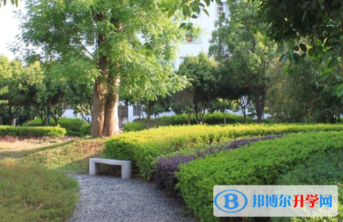 云南省楚雄東興中學(xué)2021年招生簡(jiǎn)章