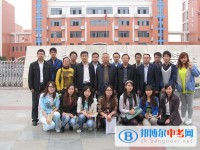 成都市青白江中學(xué)2025年學(xué)費(fèi)、收費(fèi)多少