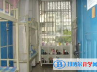 四川省瀘縣第二中學(xué)校2025年宿舍條件