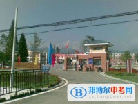 都江堰市第一中學(xué)2025年學(xué)費(fèi)、收費(fèi)多少