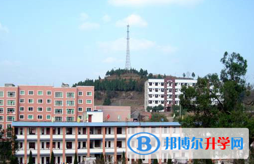 嘉陵區(qū)七寶寺鎮(zhèn)七寶寺中學(xué)2022年報名條件、招生要求、招生對象