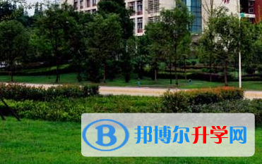 都江堰市崇義鄉中學2022年招生代碼