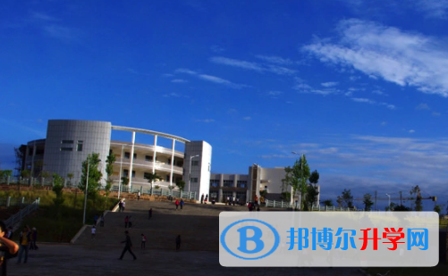 德陽(yáng)2021年中考報(bào)考學(xué)校名單