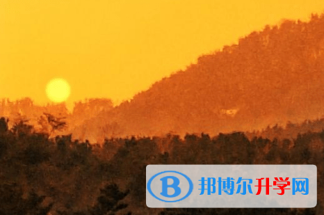 內江2022年外地生中考怎沒成績