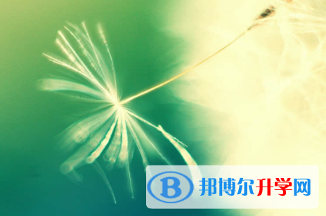 內江2022年中考生落榜后可不可以選擇復讀