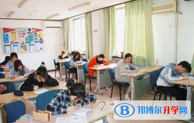 易賽思國際中學2022年錄取分數線