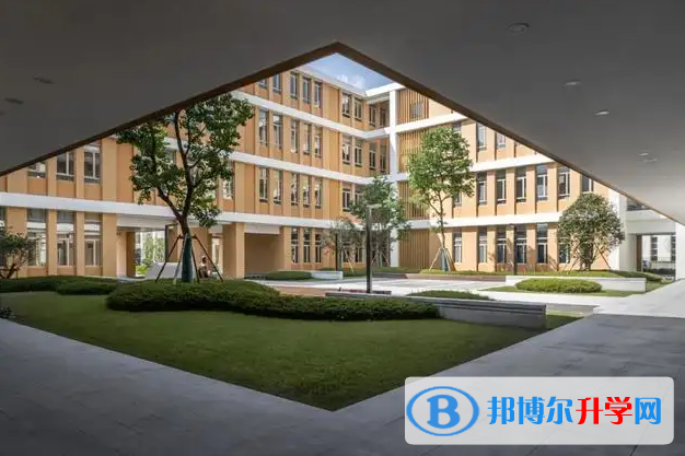 清華大學附屬中學國際部2022年招生政策