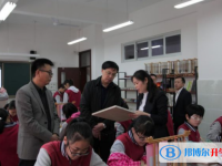 成都市第四十中學(xué)2025年學(xué)費(fèi)、收費(fèi)多少