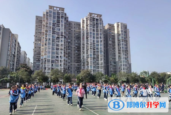 蒲江縣鶴山初級中學(xué)2022年報名條件、報名要求、報名對象