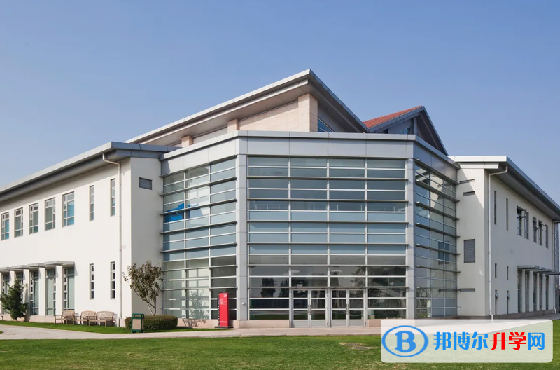  上海美國學校怎么樣