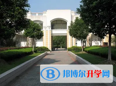  上海外國語大學立泰學院2023年入學條件