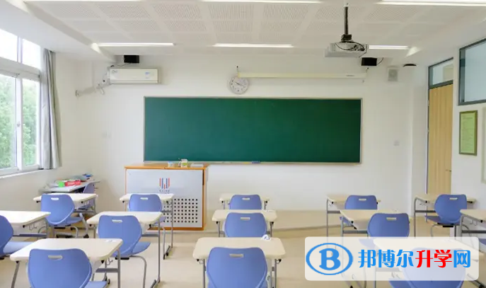  領科教育上海校區2023年學費標準