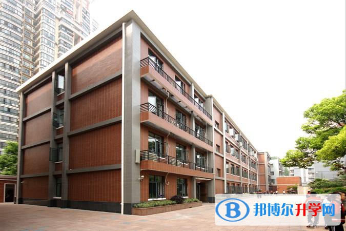 上海復(fù)旦求是國(guó)際高中靠譜嗎
