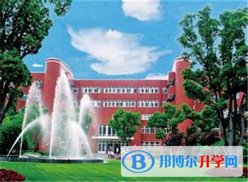 上海新虹橋中學國際部怎么樣