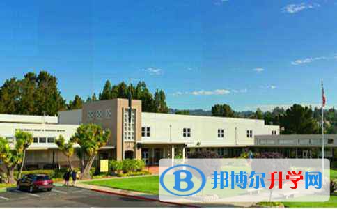美國藍帶高中國際課程中心2022年報名時間