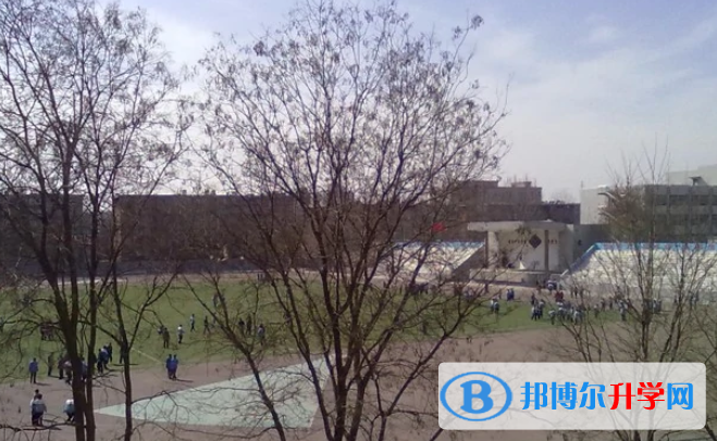 石家莊第十八中學2022年招生辦聯(lián)系電話