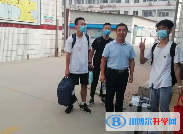 鹿泉第二中學2023年招生簡章