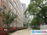 北京第八中學2025年招生辦聯系電話