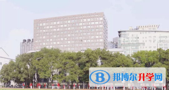 北京八一學校2023年招生辦聯(lián)系電話